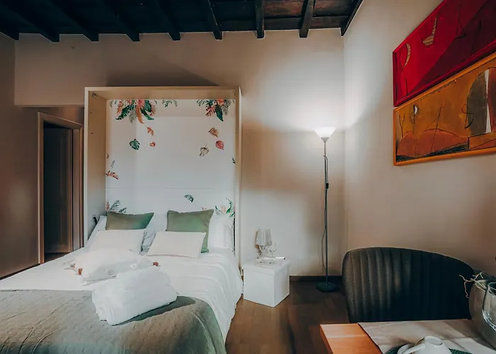 Apartment Pantheon Eleven *